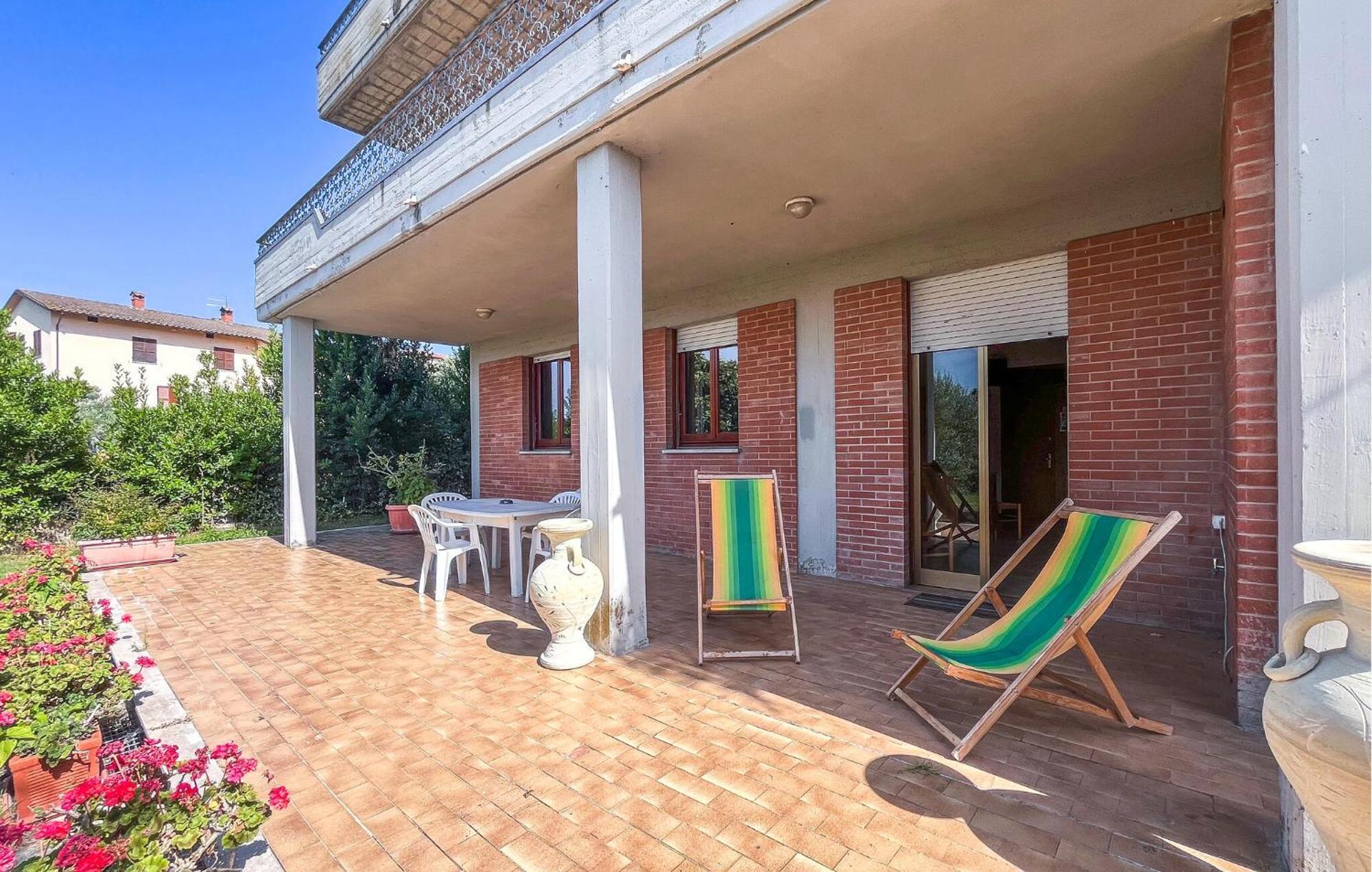 Lovely Apartment In Tuoro Sul Trasimeno With Wifi Extérieur photo